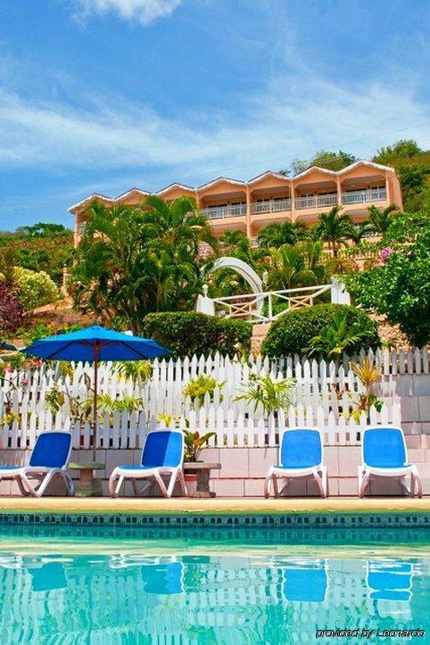 Flamboyant Hotel & Villas St. George's Bagian luar foto