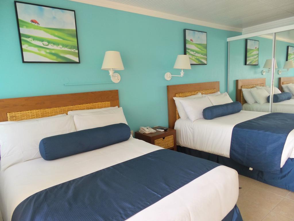 Flamboyant Hotel & Villas St. George's Bagian luar foto