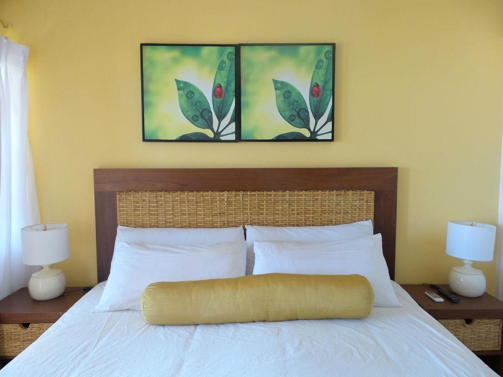 Flamboyant Hotel & Villas St. George's Bagian luar foto