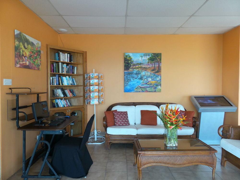 Flamboyant Hotel & Villas St. George's Bagian luar foto