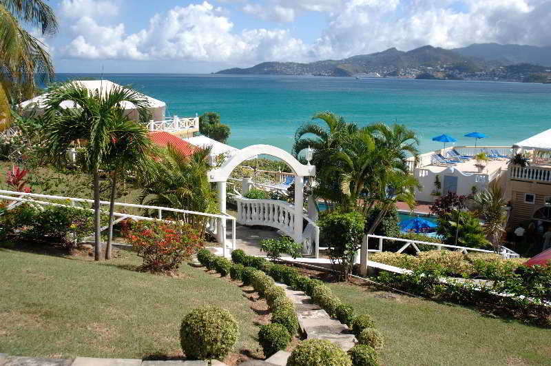Flamboyant Hotel & Villas St. George's Bagian luar foto