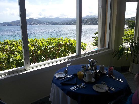 Flamboyant Hotel & Villas St. George's Bagian luar foto