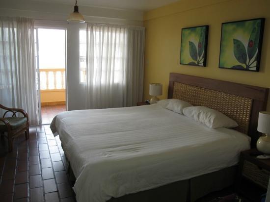 Flamboyant Hotel & Villas St. George's Bagian luar foto