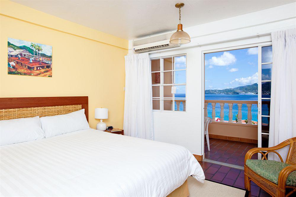 Flamboyant Hotel & Villas St. George's Ruang foto